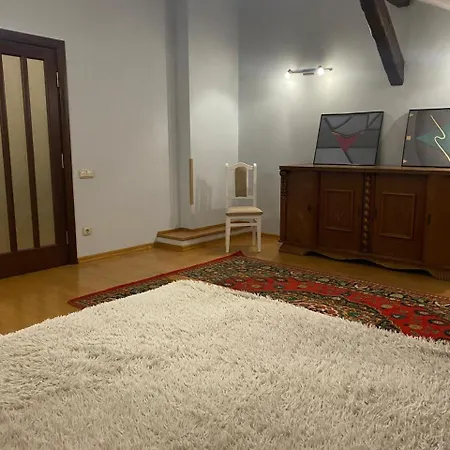 Cozy Center לבוב